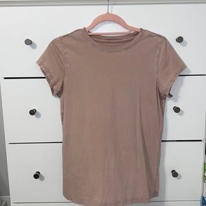 Universal Thread pink short sleeved top, size S